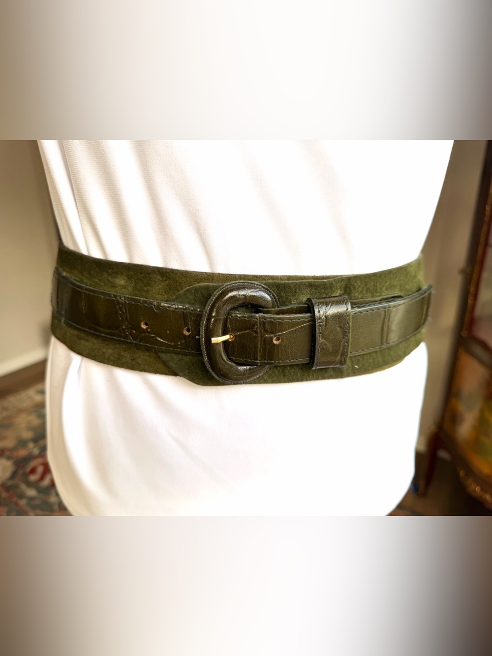 Vintage Accessories by Pearl Olive Green Suede Wide Waist Belt Large USA